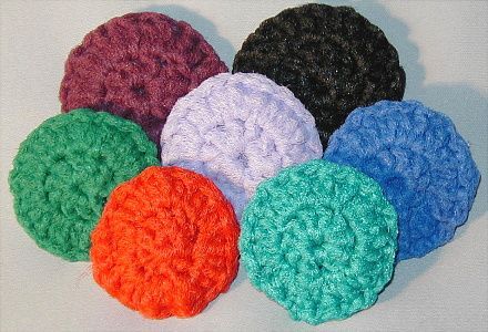 7 kitchen scrubbies, crocheted from tulle